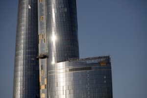 Los edificios diseñados en el extranjero ahora dominan el horizonte de la ciudad