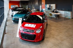 El grupo PSA abre las oficinas insignia de Citroen, DS y Peugeot en Londres