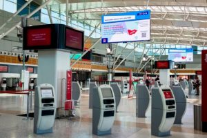 Qantas cerrará los mostradores de servicio del aeropuerto, lo que obligará a los clientes al autoservicio