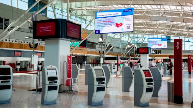 Qantas cerrará los mostradores de servicio del aeropuerto, lo que obligará a los clientes al autoservicio