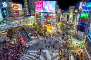 Japón considera reiniciar el turismo internacional en la primavera de 2021