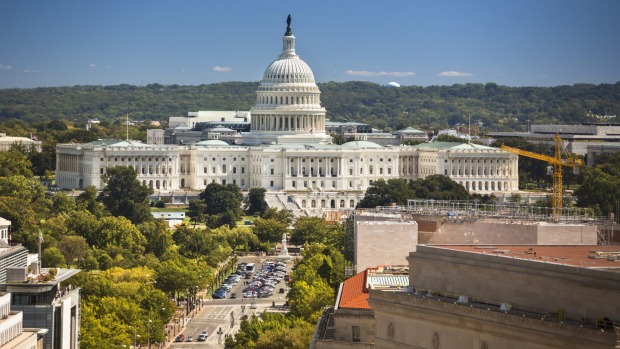 Vista de pájaro del Capitolio y el Senado, Washington DC.