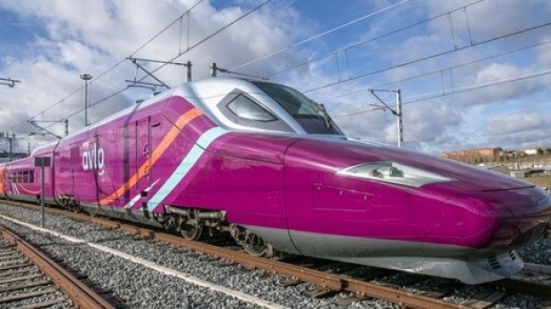 El tren Avlo de Renfe transportará pasajeros por toda España a 330 km / ha un precio económico.
