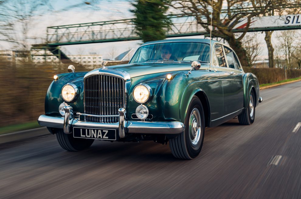 Lunaz añade Bentley Continental a la gama de vehículos eléctricos británicos clásicos