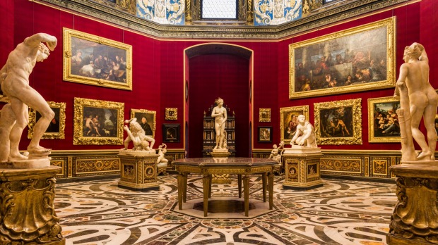 Overturismo, Italia: Galería de los Uffizi, Florencia presta obras de arte para mantener alejados a los turistas