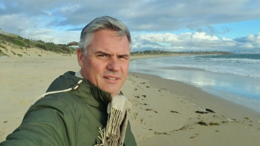 El presidente del Consejo de Operadores Turísticos de Australia, Dennis Bunnik.
