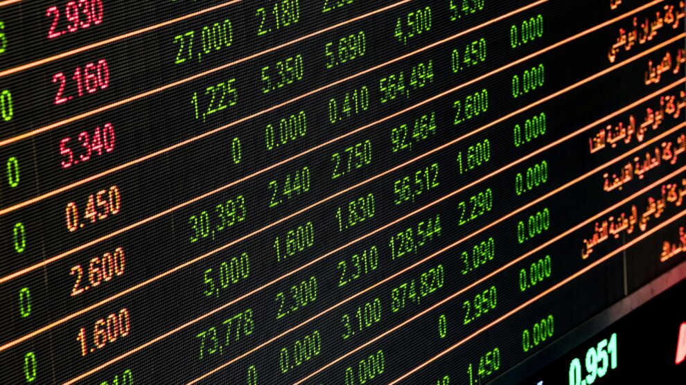 Gráficos financieros economía inversión dinero euros